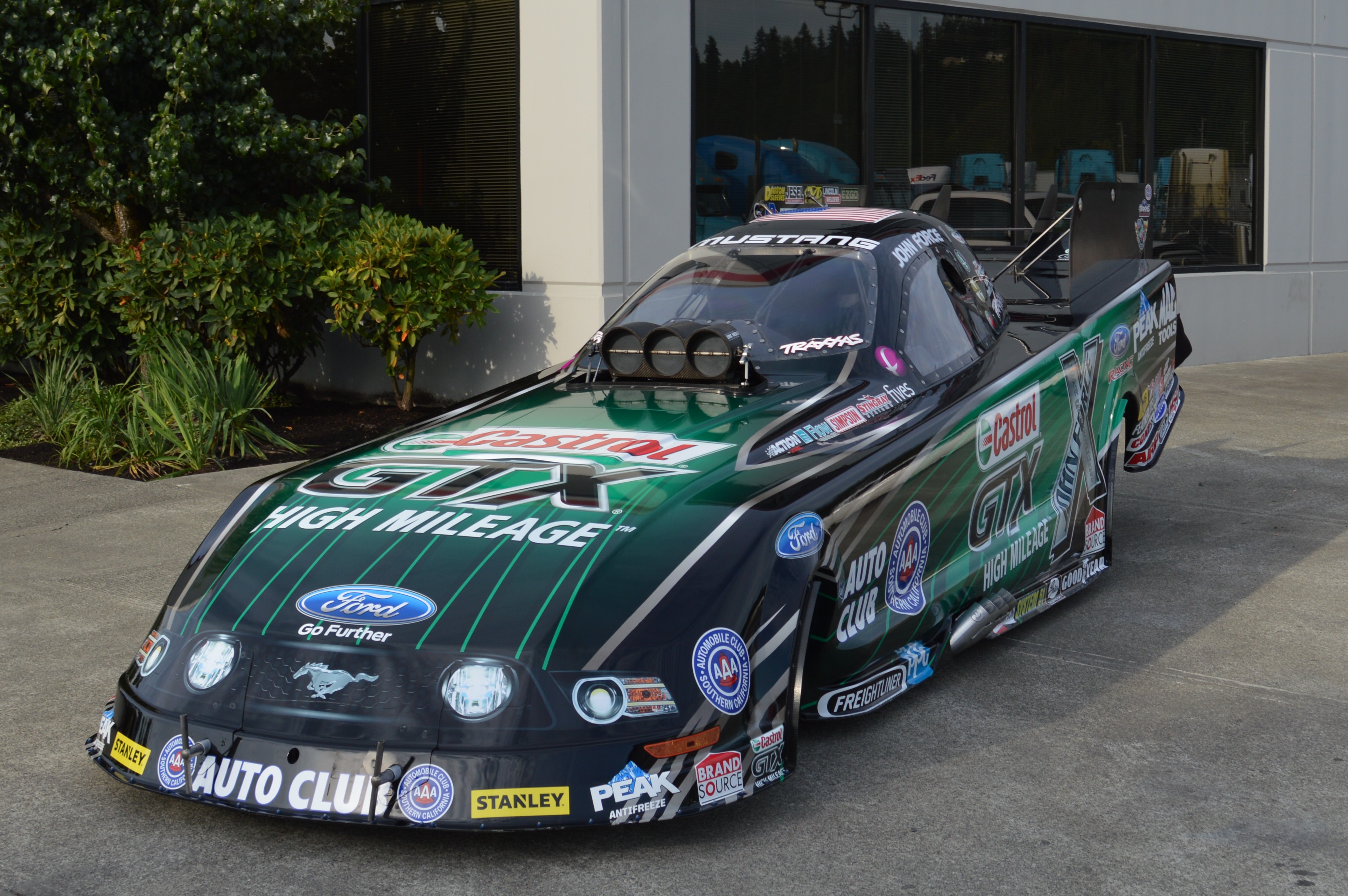 VFI Welcomes John Force to the Pacific Northwest!