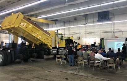 Freightliner Northwest Presents at WSDOT Statewide Technical Training