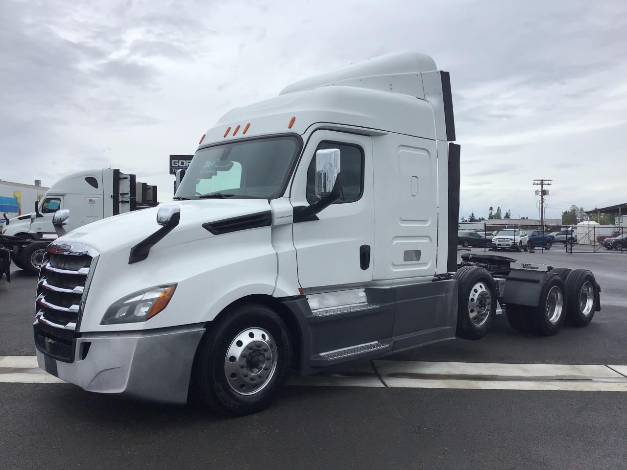 2020 Freightliner Cascadia in Pacific, WA