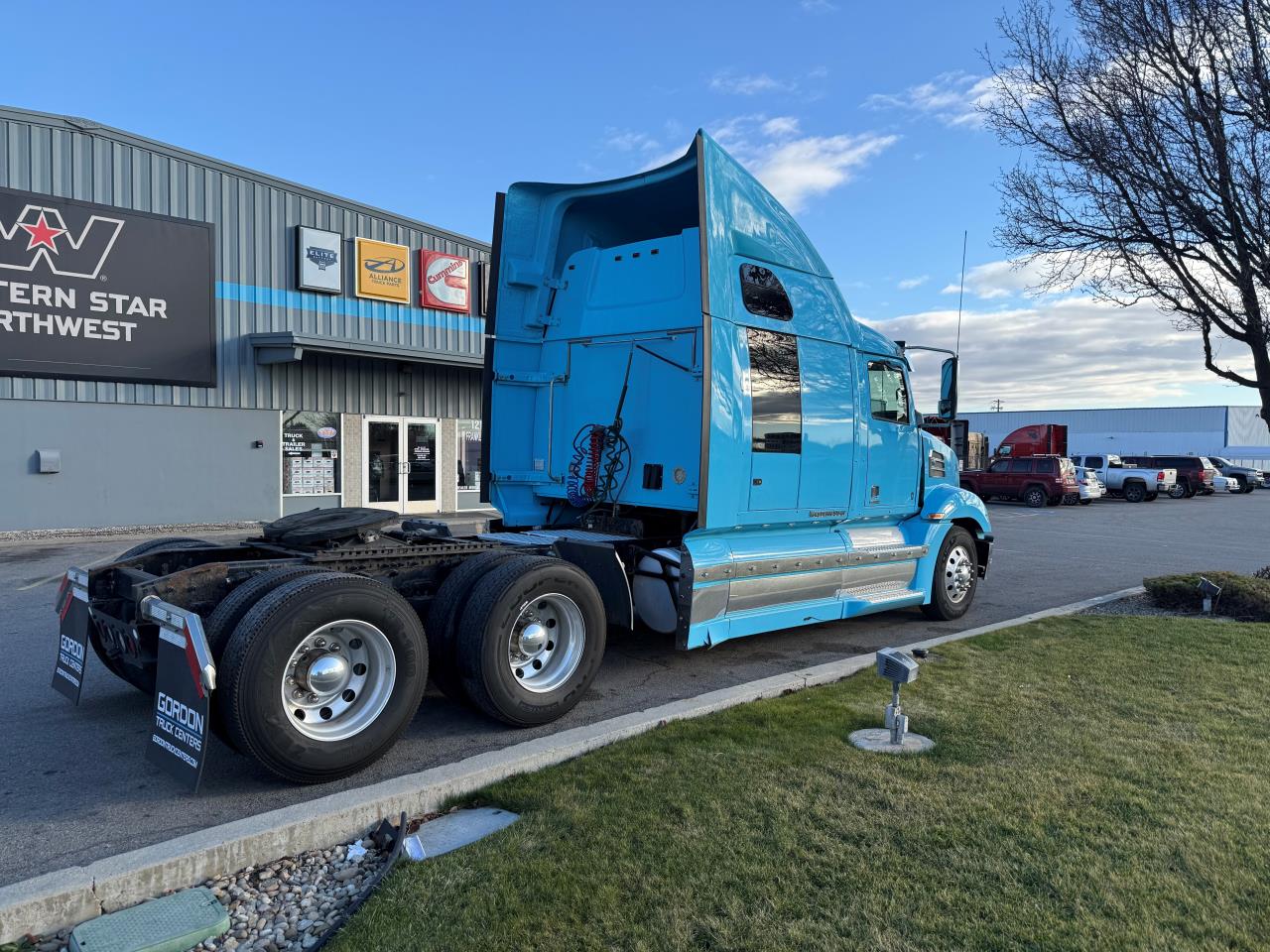 2021 Western Star 5700XE - image 4