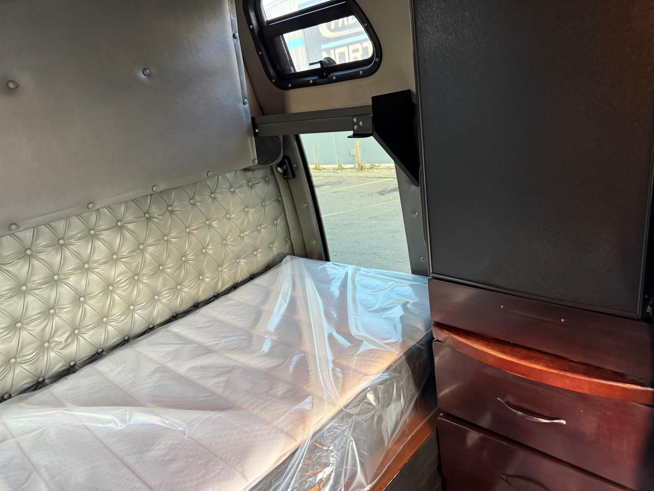 2021 Western Star 5700XE - image 8