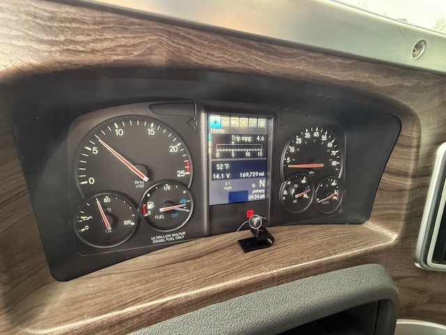 2023 Western Star 49X - image 11