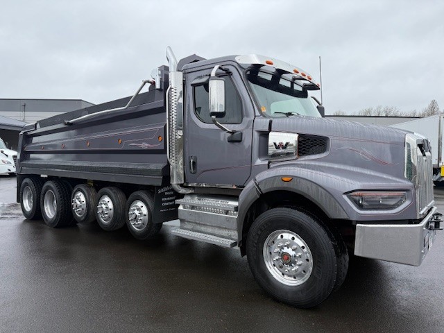 2023 Western Star 49X - image 3