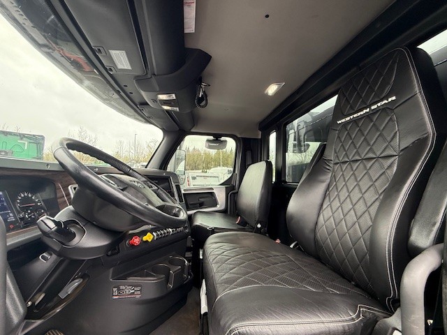 2023 Western Star 49X - image 8