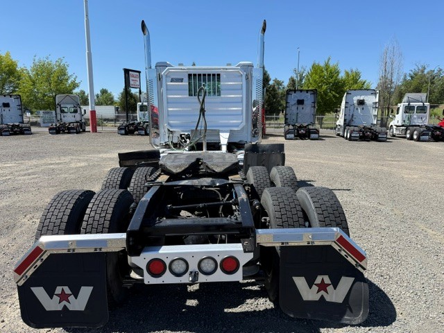 2022 Western Star 49X in Medford, OR — photo 4