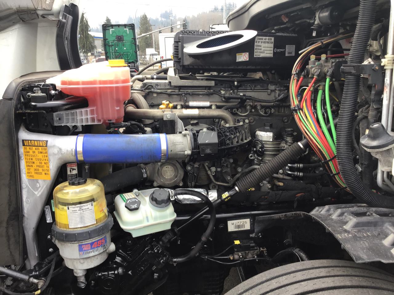 2021 Freightliner Cascadia - image 11