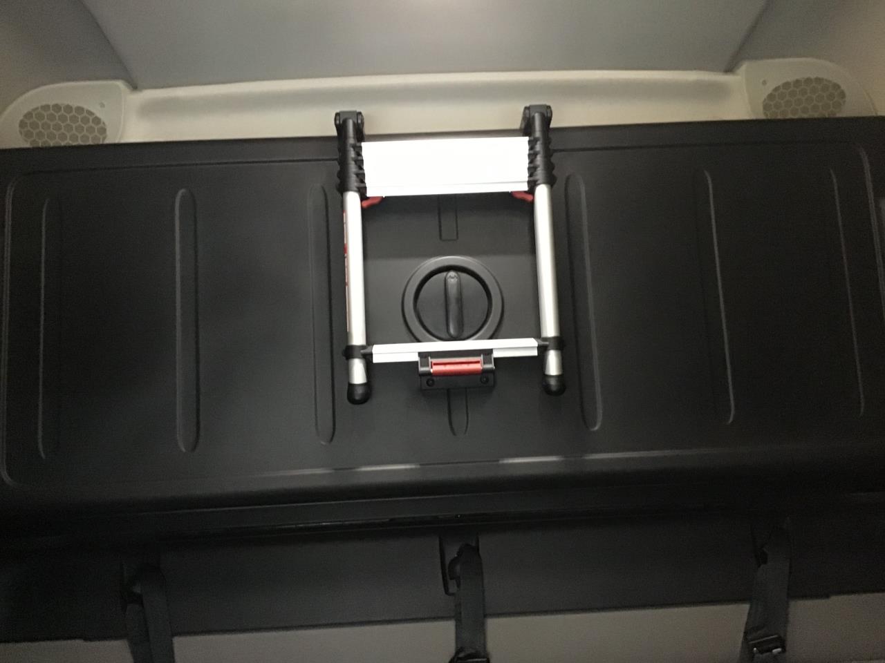 2021 Freightliner Cascadia - image 8