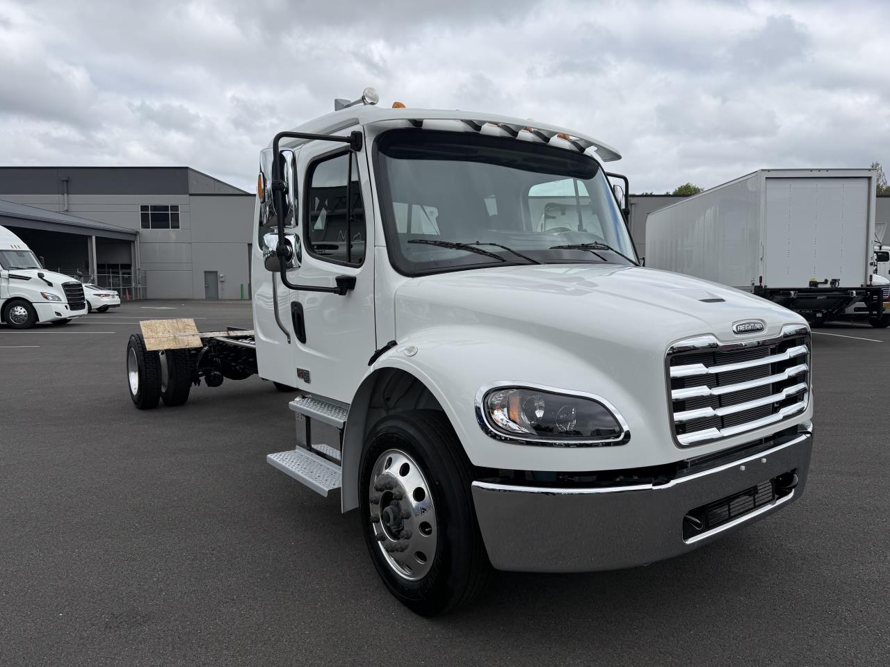 2024 Freightliner M2 106 in Albany, OR