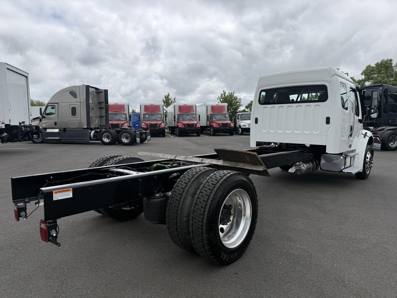 2024 Freightliner M2 106 in Albany, OR — photo 5