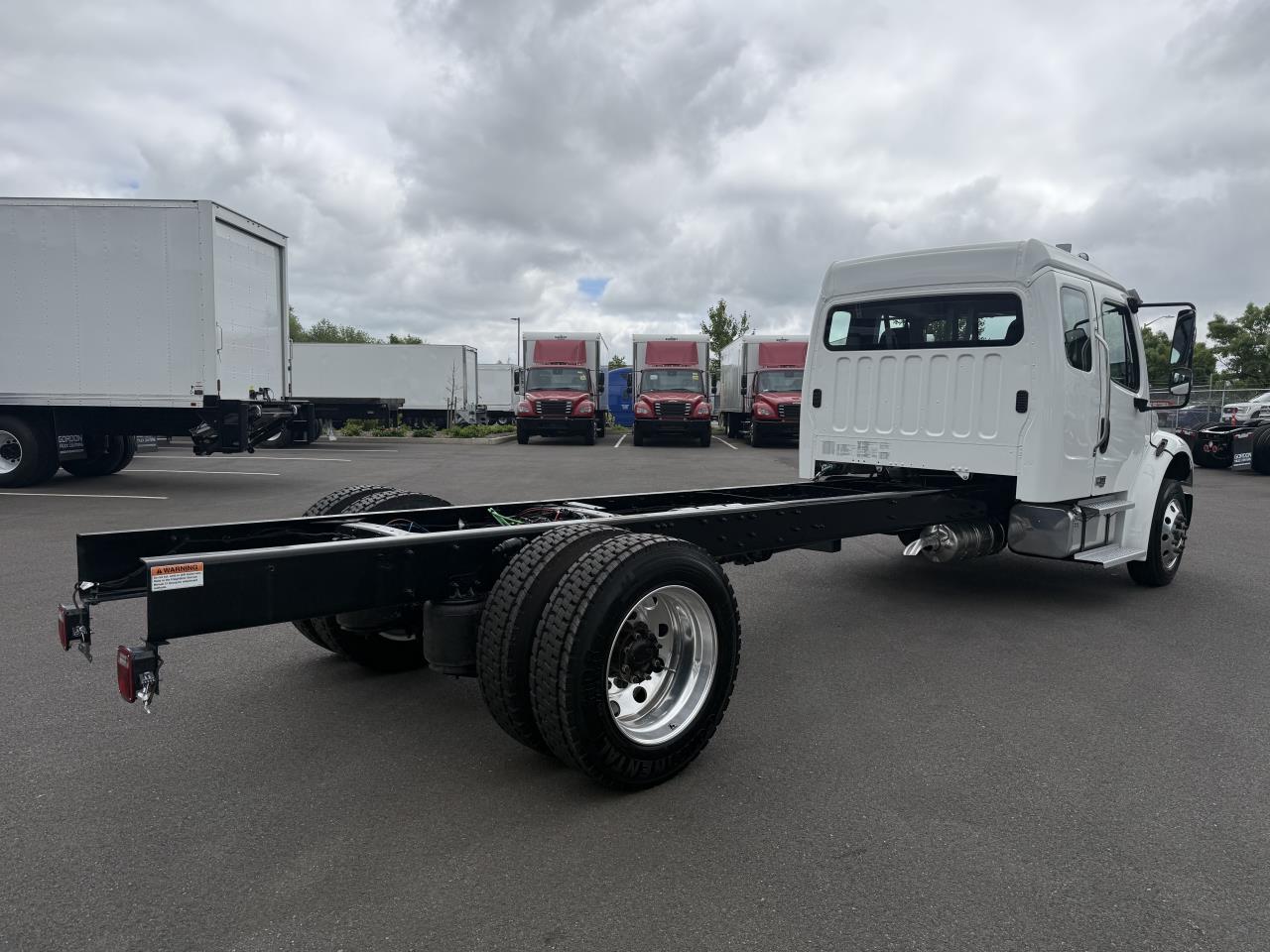 2025 Freightliner M2 106 in Albany, OR — photo 5