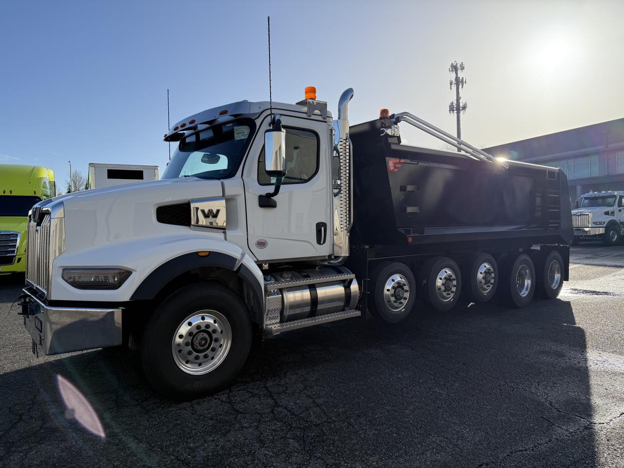 2025 Western Star 49X - image 3