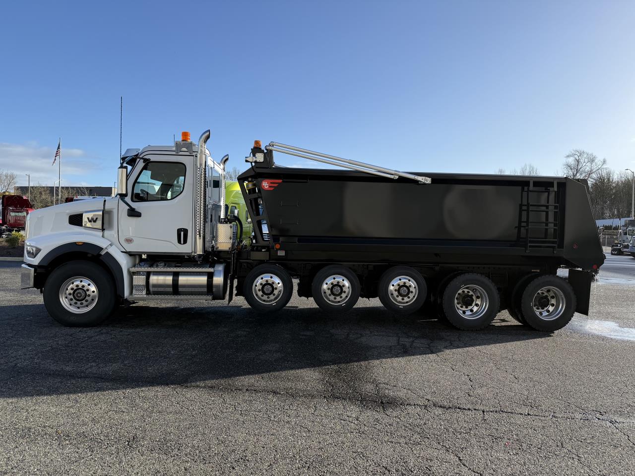 2025 Western Star 49X - image 4