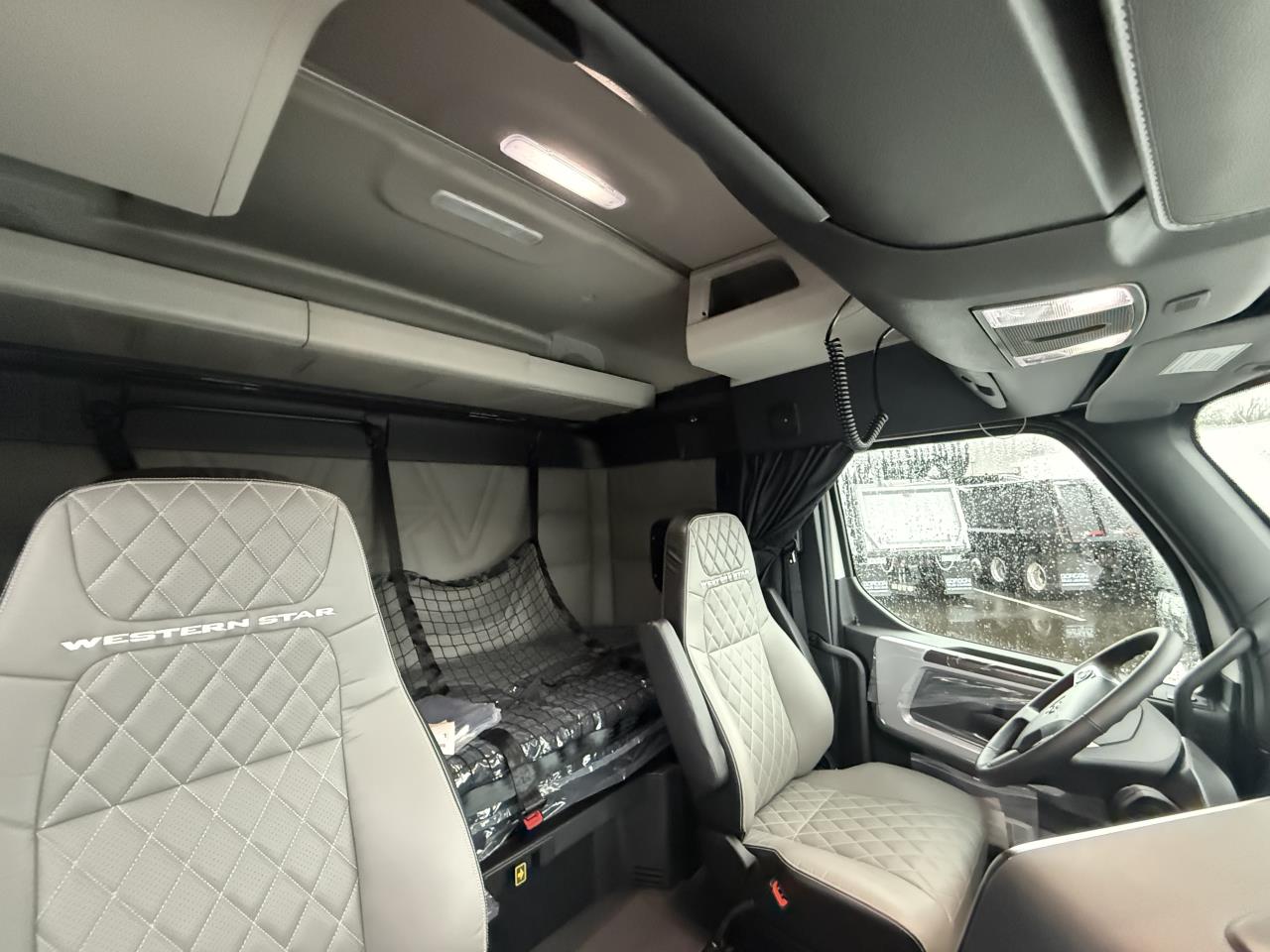 2024 Western Star 47X - image 11