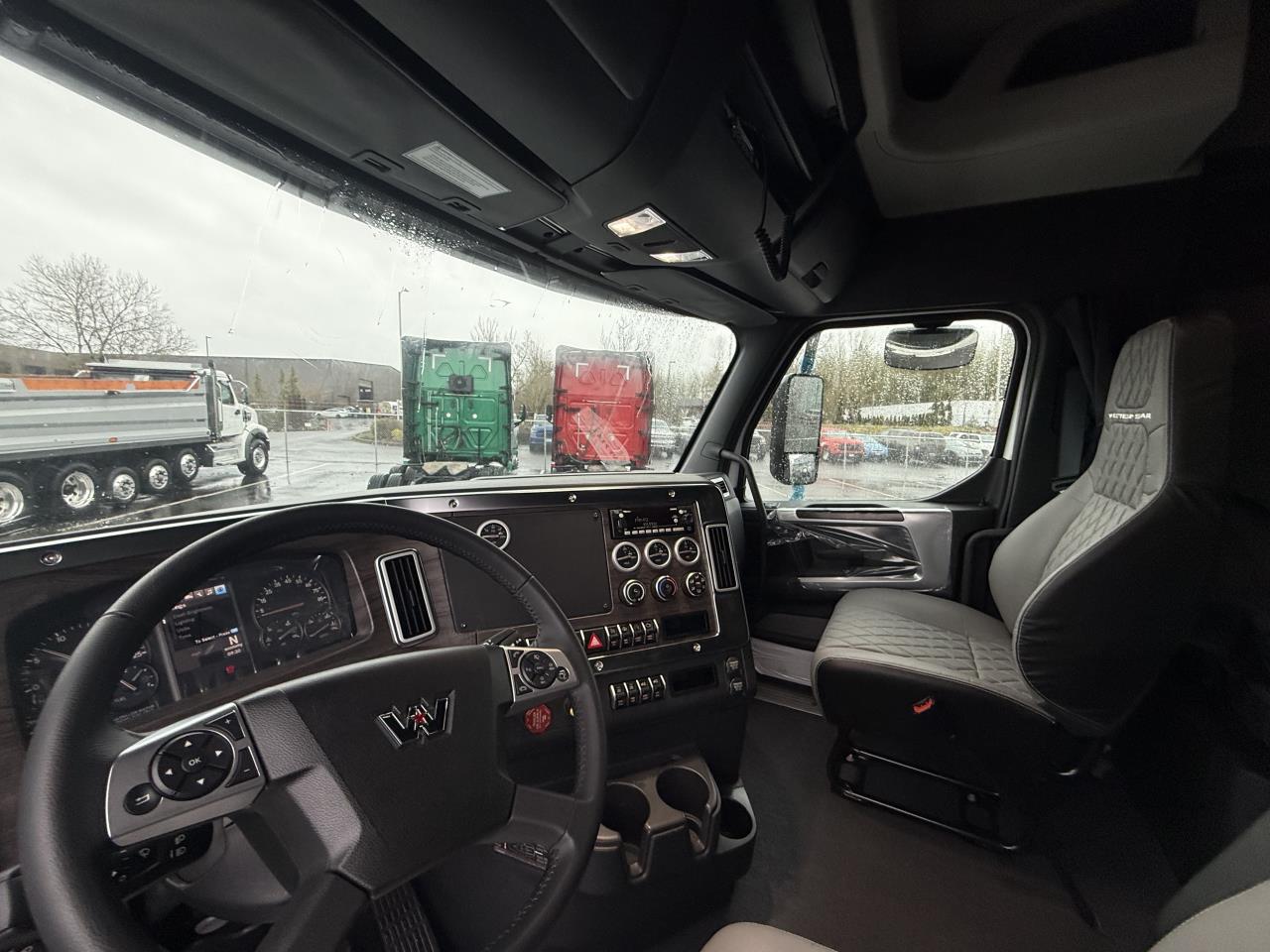 2024 Western Star 47X - image 9