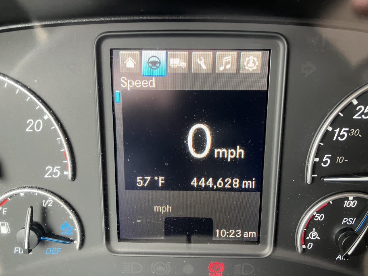 2020 Freightliner Cascadia - image 6