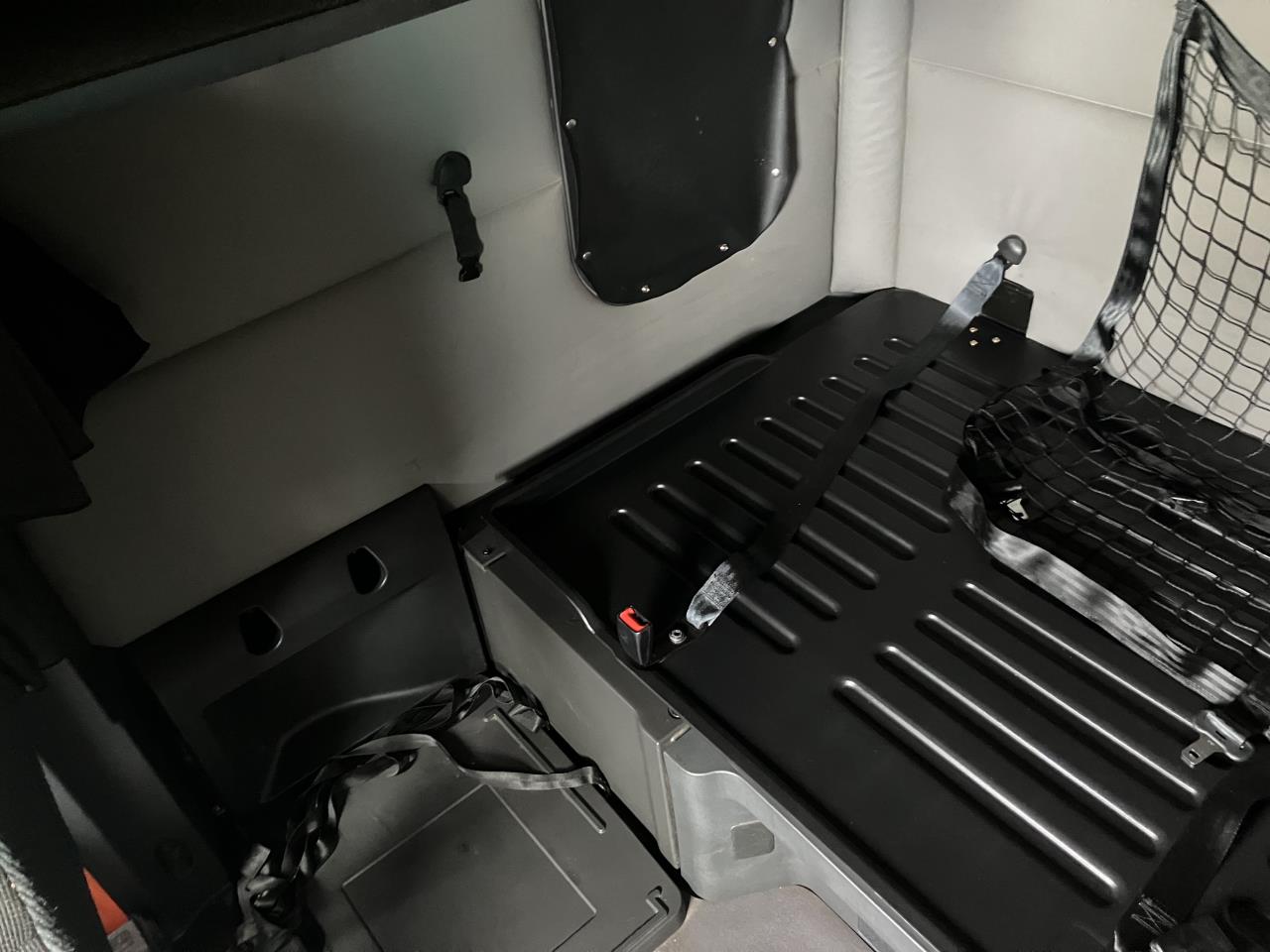 2020 Freightliner Cascadia - image 8