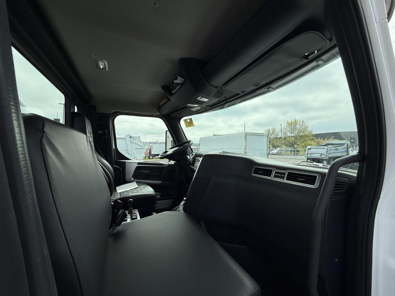 2025 Western Star 47X - image 7