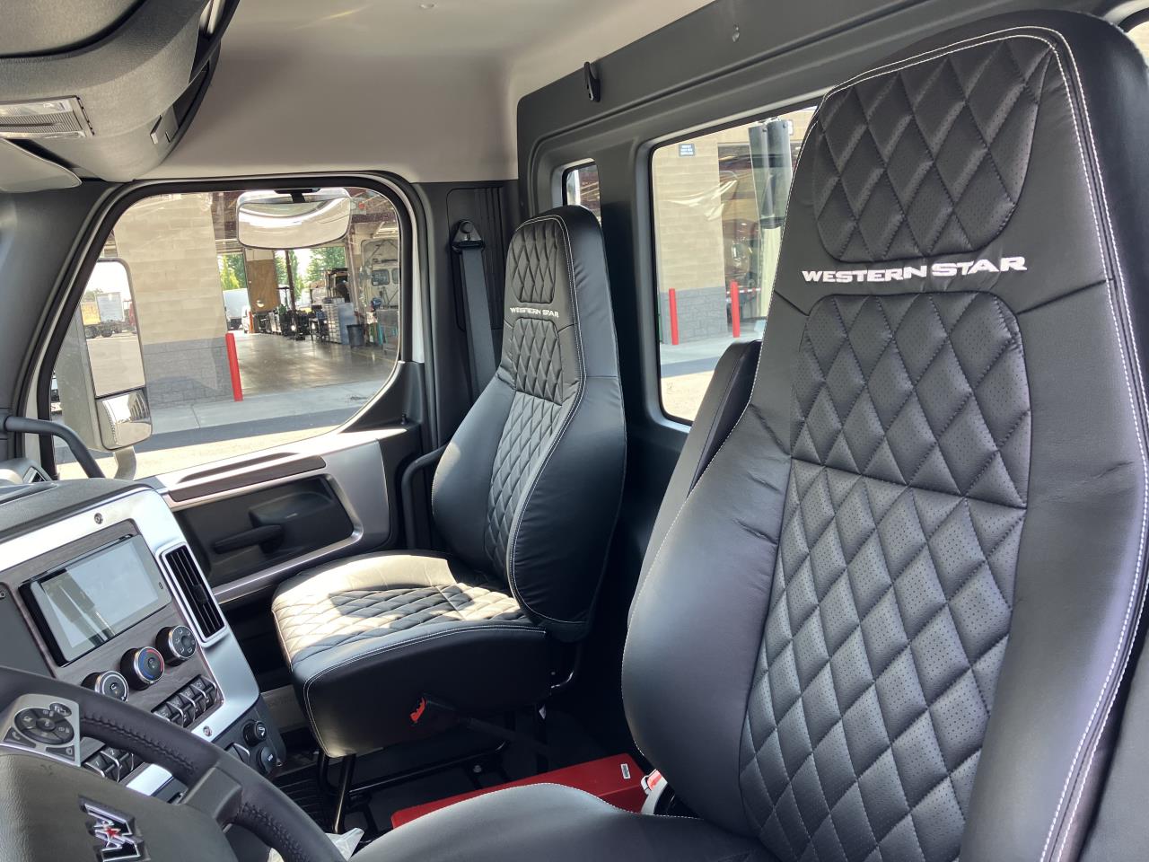 2025 Western Star 49X - image 8