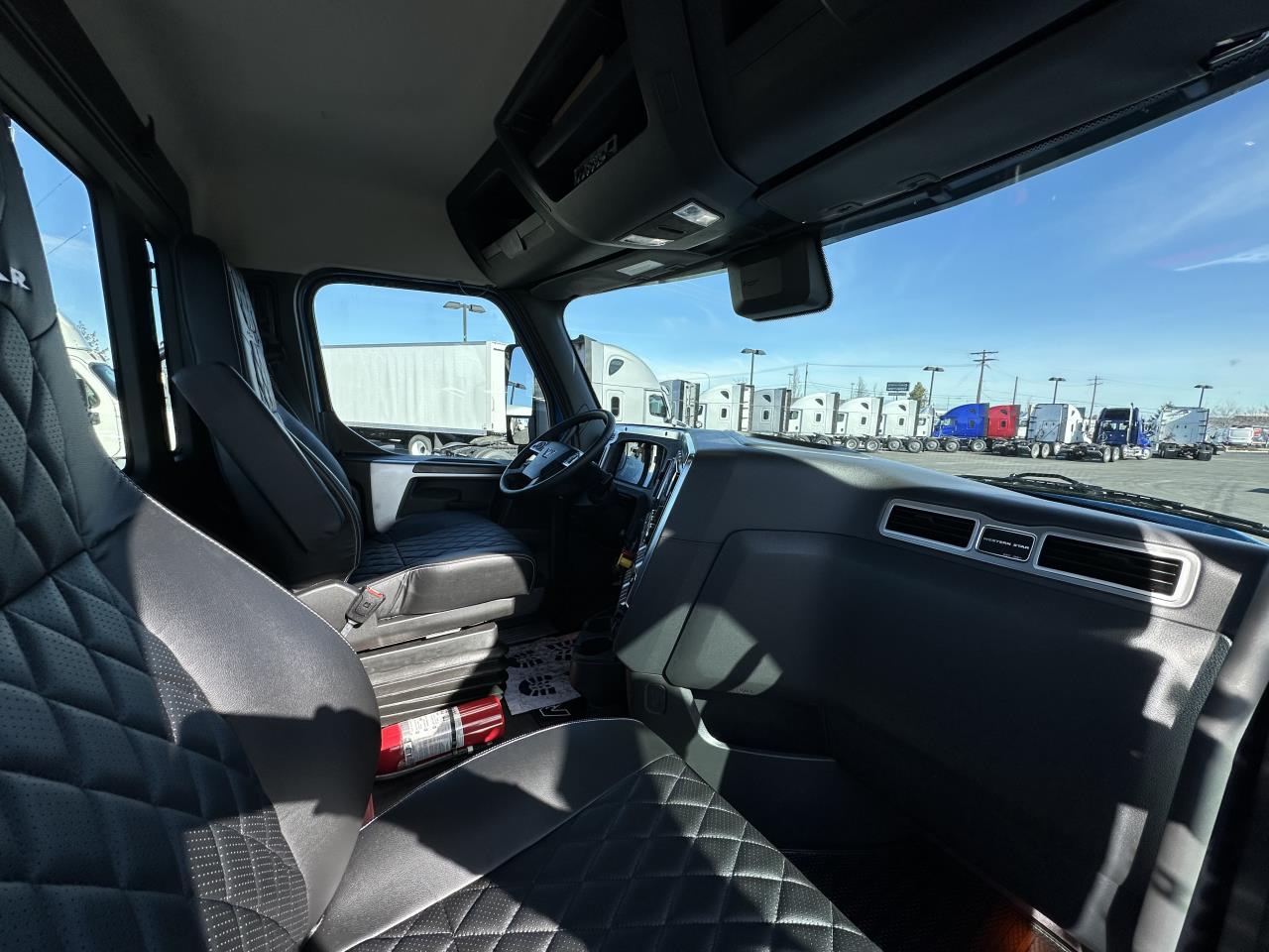 2025 Western Star 49X - image 10