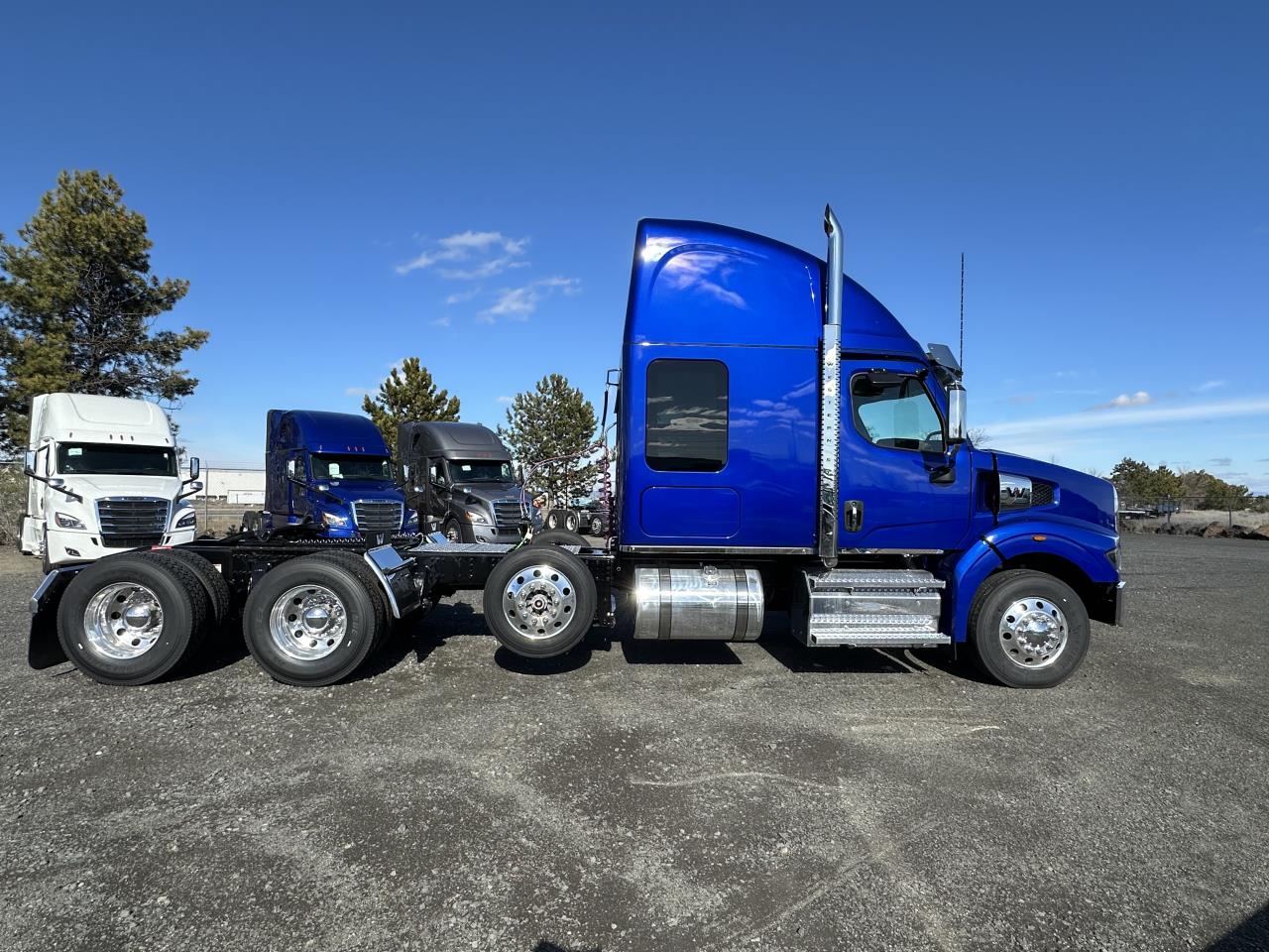 2025 Western Star 49X - image 2