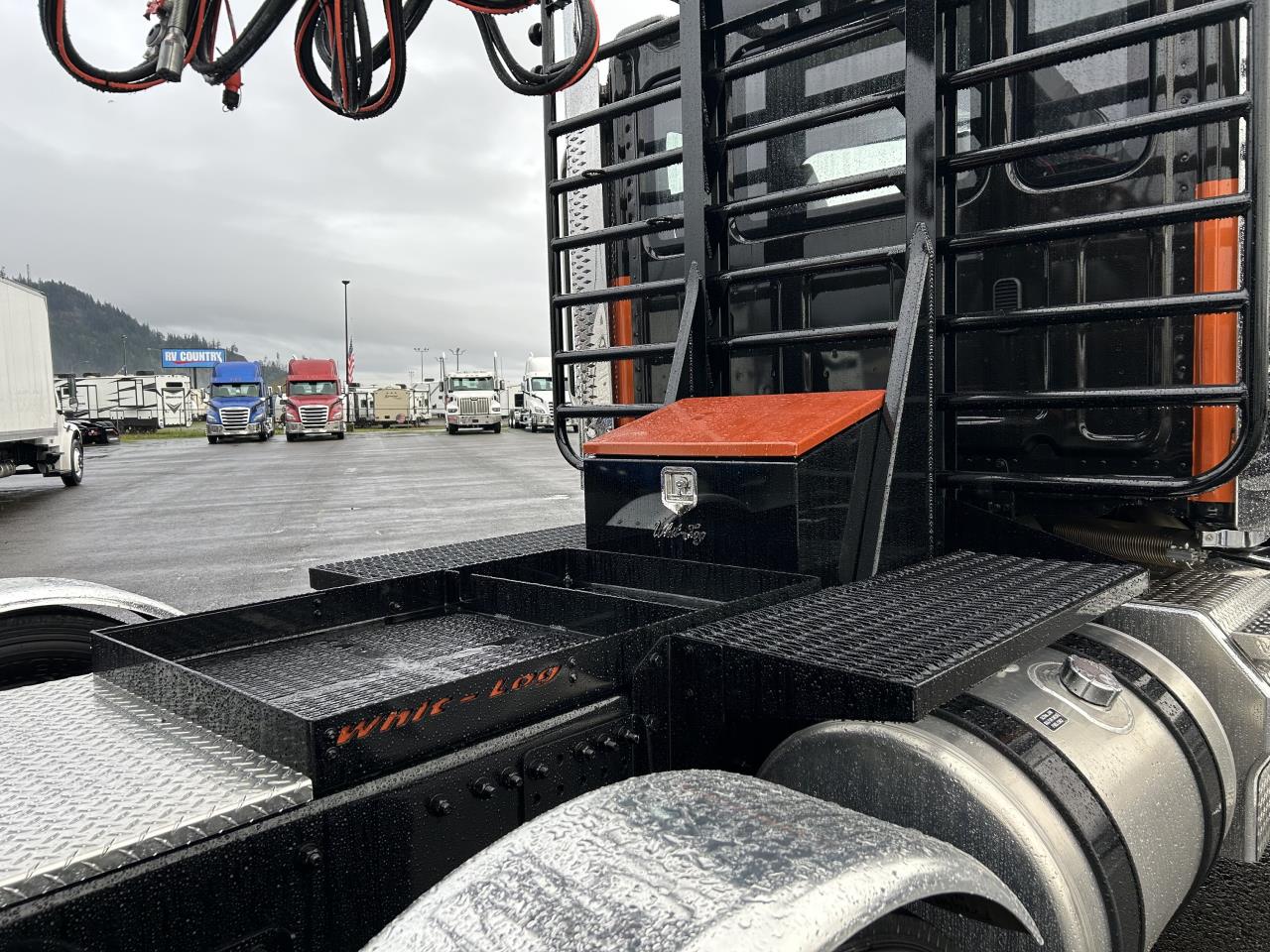 2025 Western Star 49X - image 3