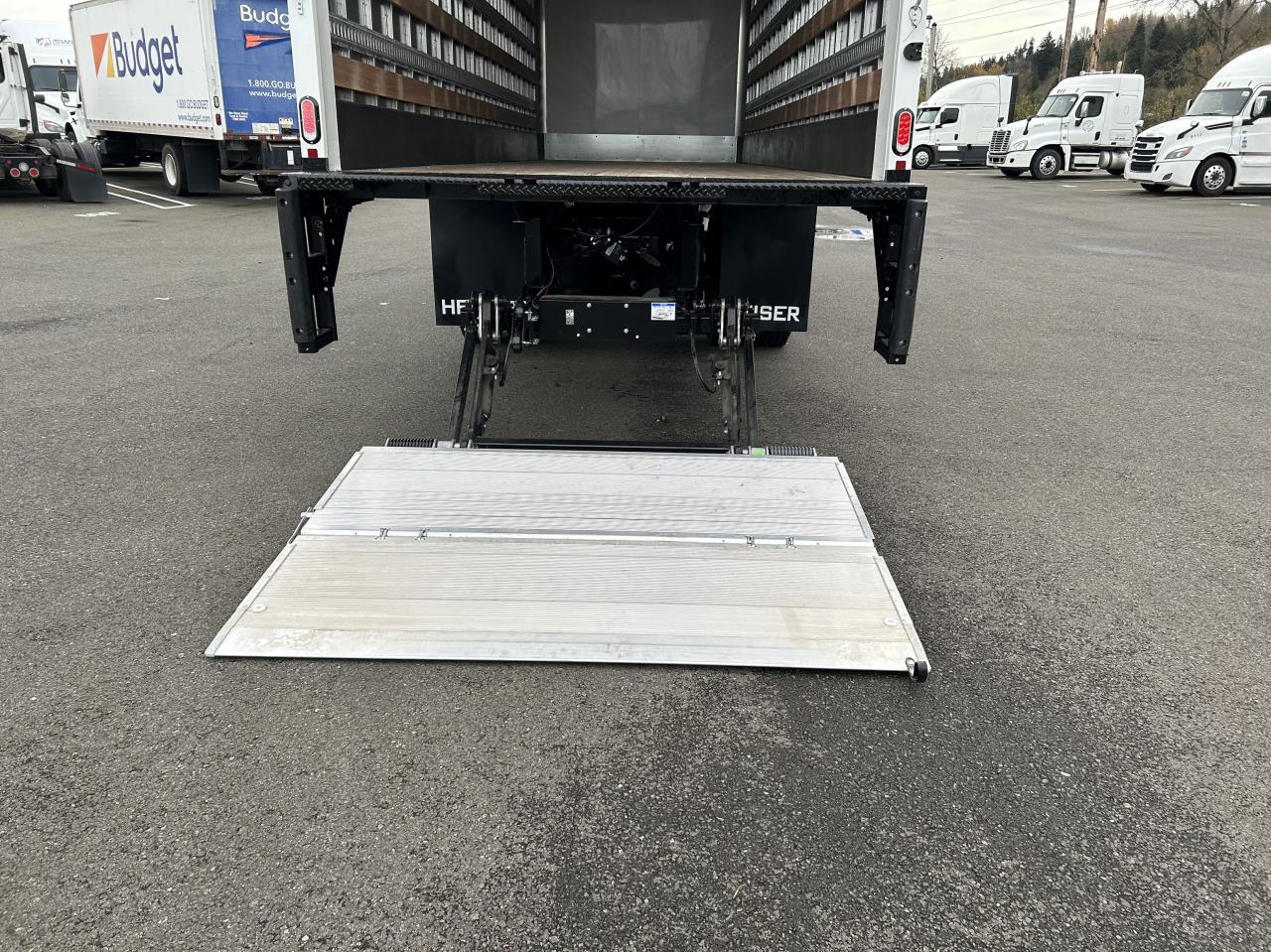 2025 Freightliner - image 6