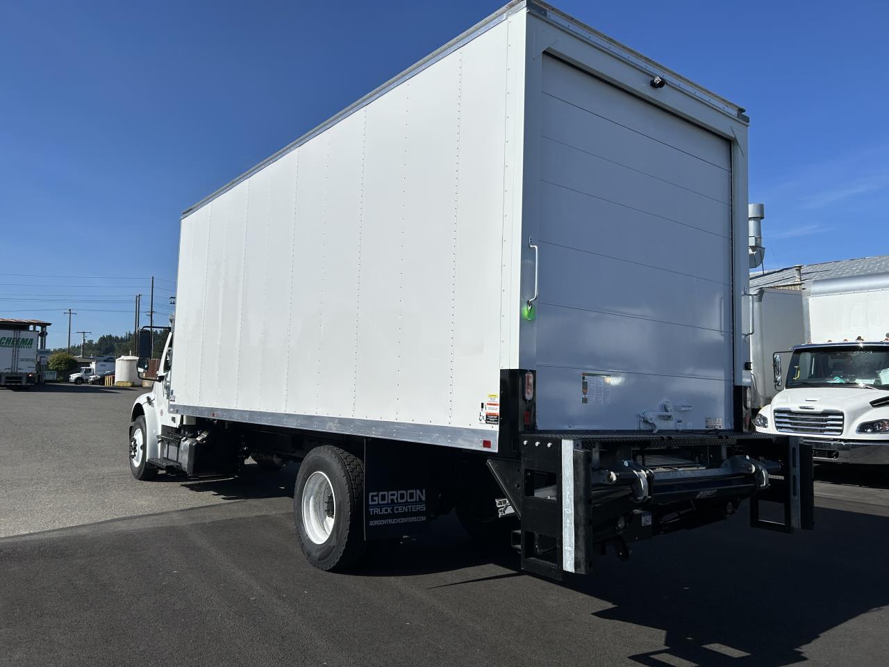 2025 Freightliner - image 2