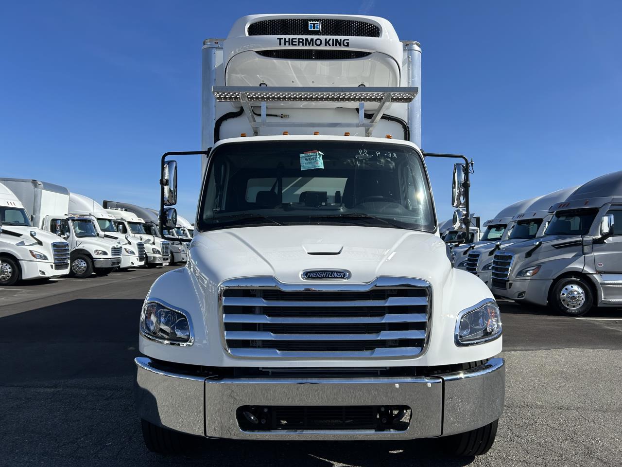 2025 Freightliner - image 6