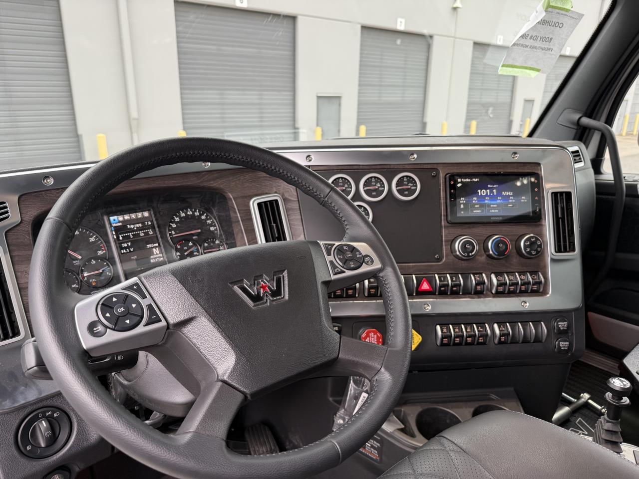 2025 Western Star 47X - image 10