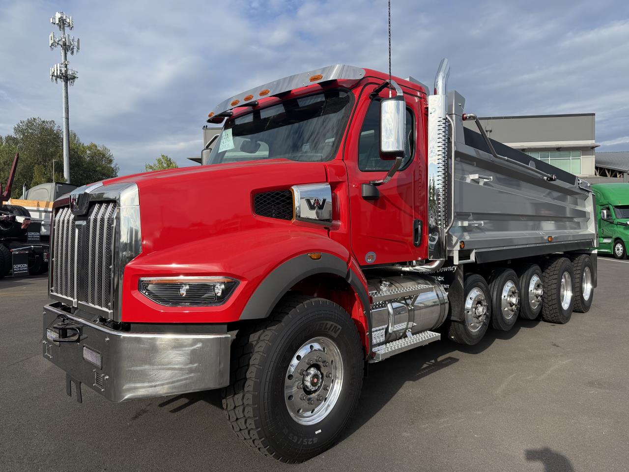 2025 Western Star 49X - image 3