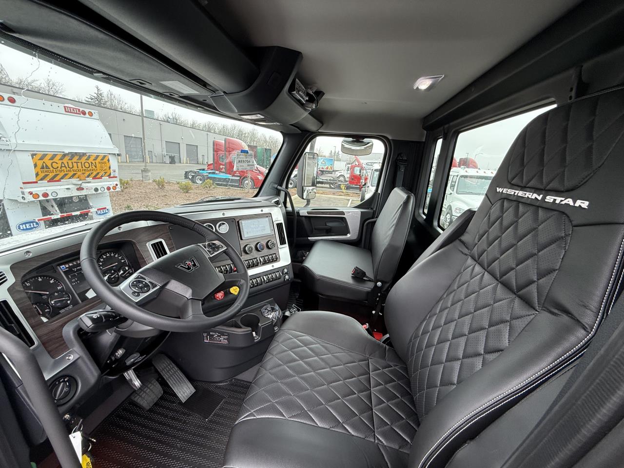 2025 Western Star 47X - image 8