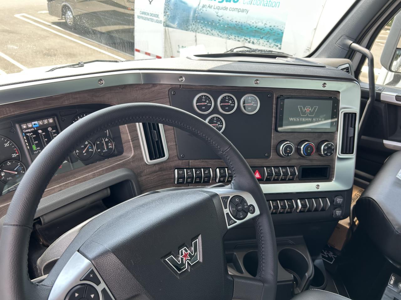 2026 Western Star 47X - image 8