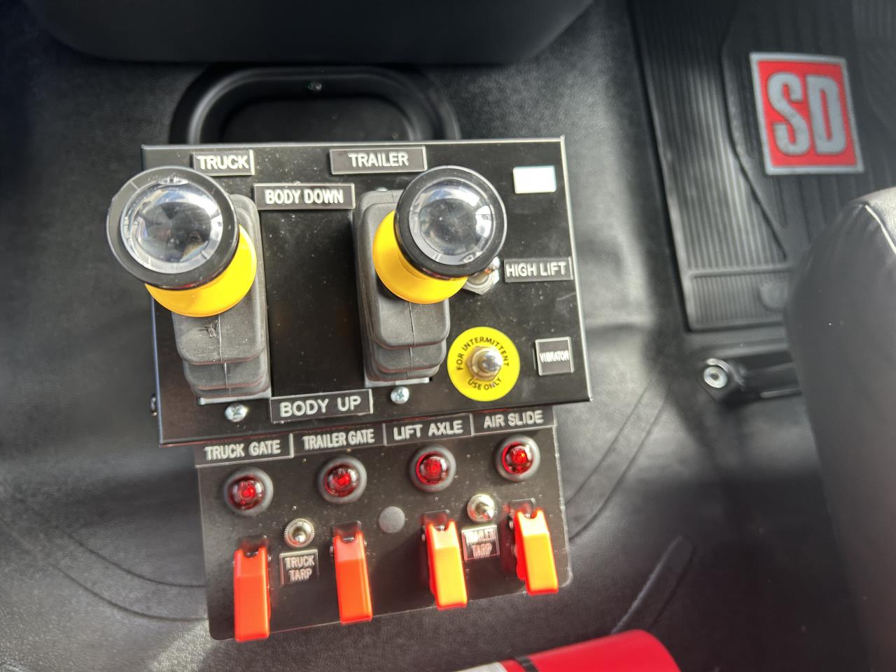 2026 Freightliner 114SD - image 7