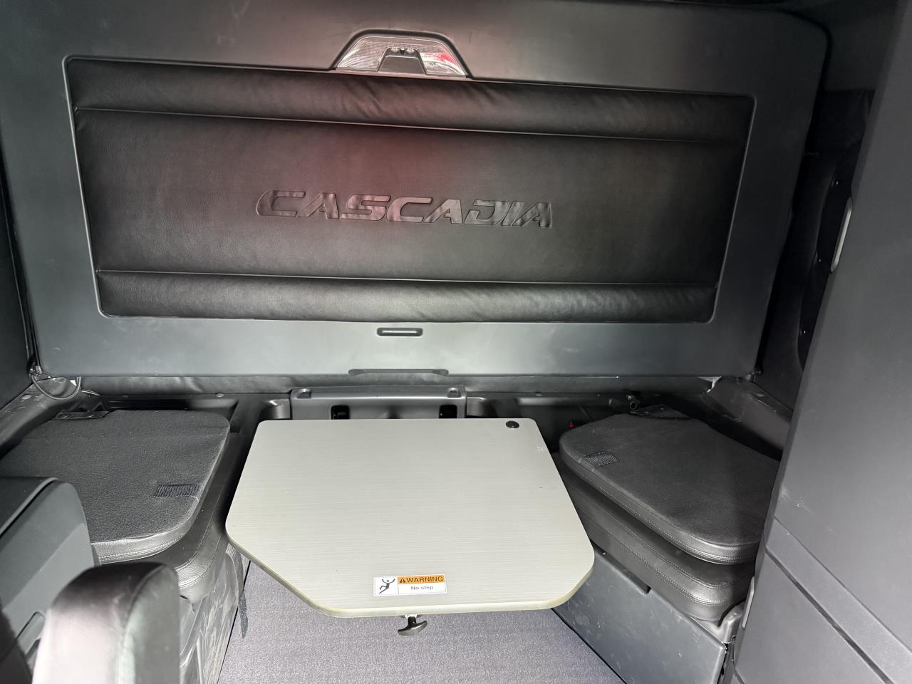 2026 Freightliner Cascadia - image 6