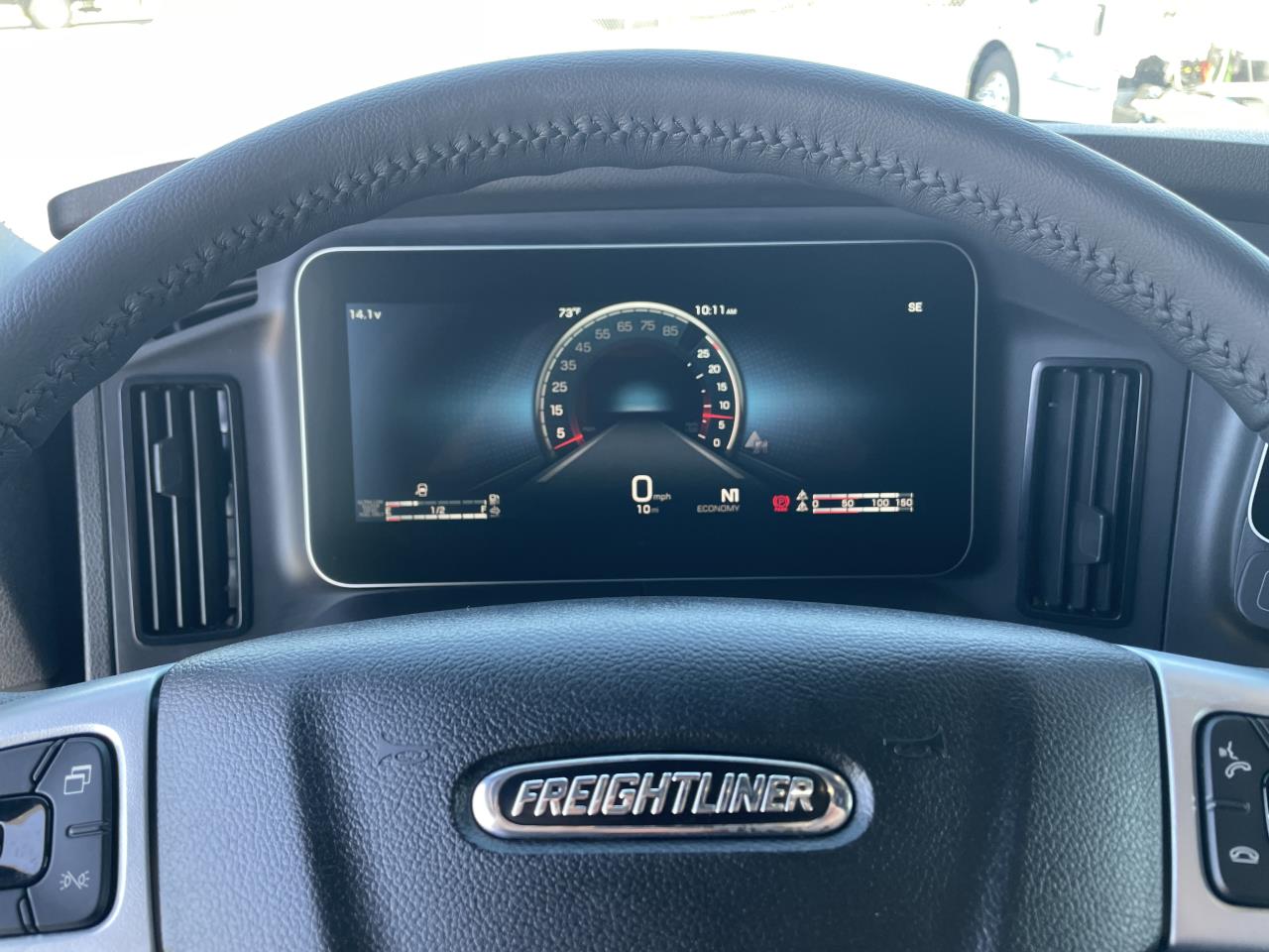 2026 Freightliner Cascadia - image 5