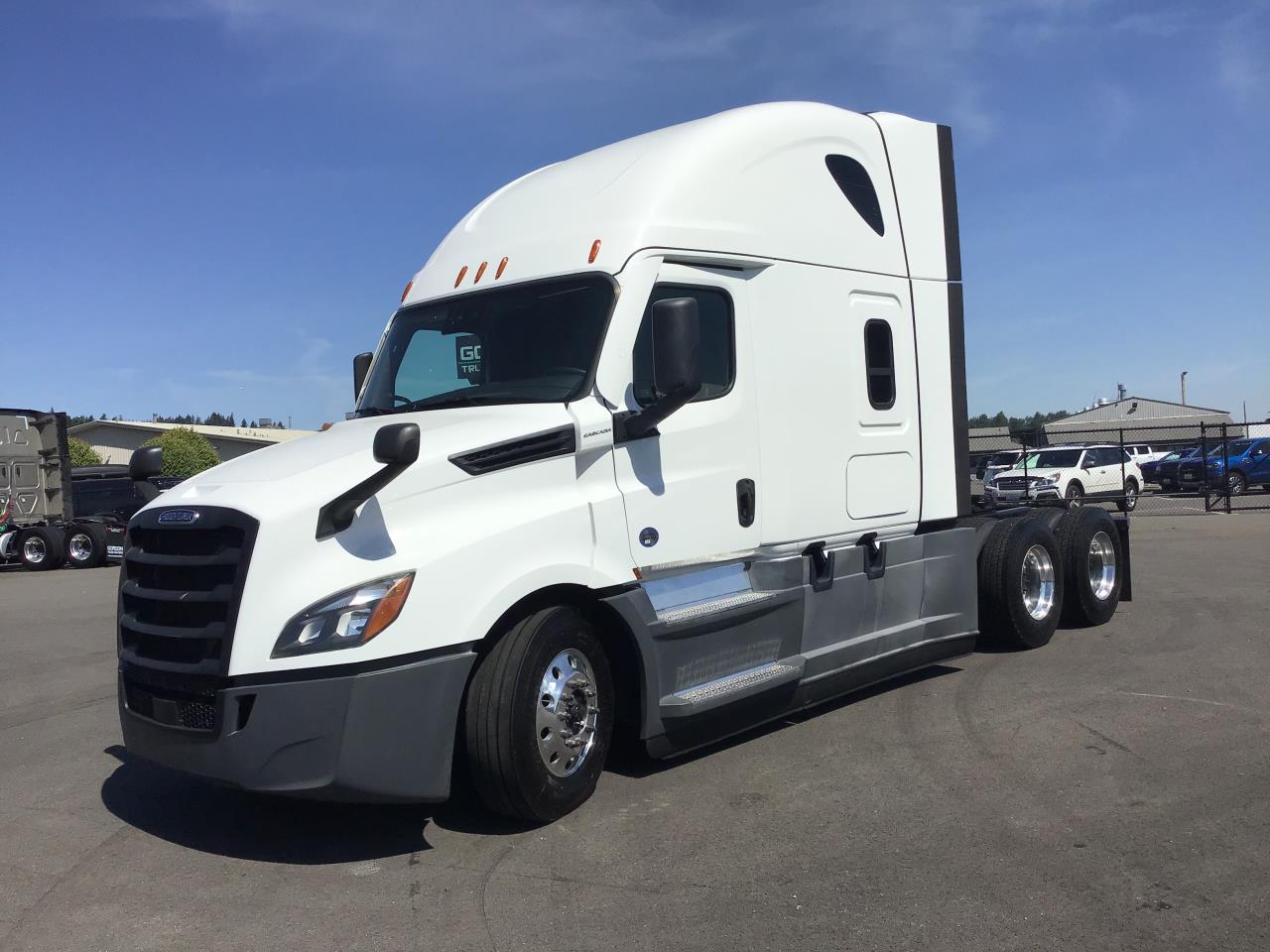 2021 Freightliner Cascadia in Pacific, WA