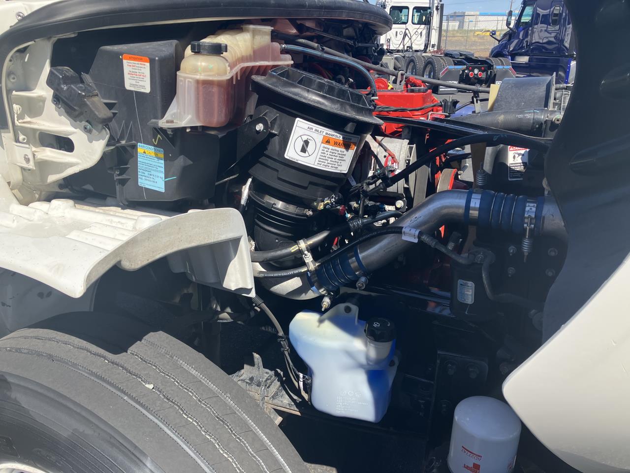 2018 Freightliner M2 106 - image 11