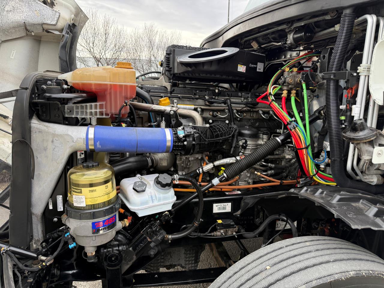 2022 Freightliner Cascadia - image 6