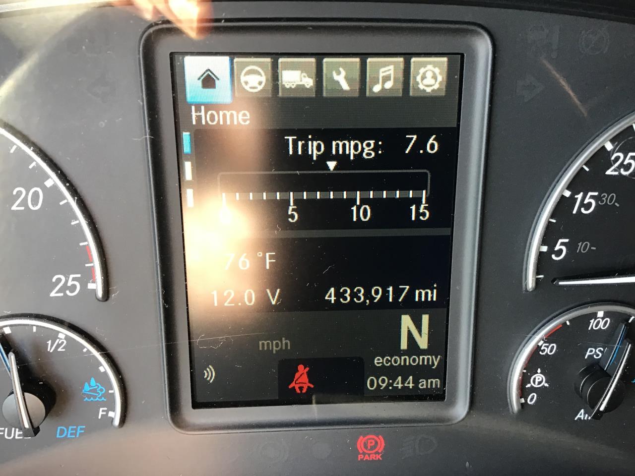 2023 Freightliner Cascadia in Pacific, WA — photo 8