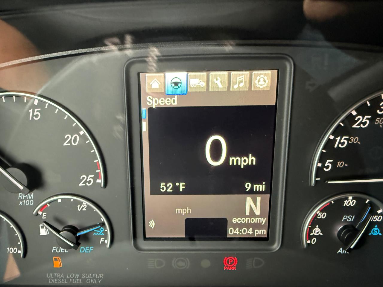 2027 Freightliner Cascadia - image 11