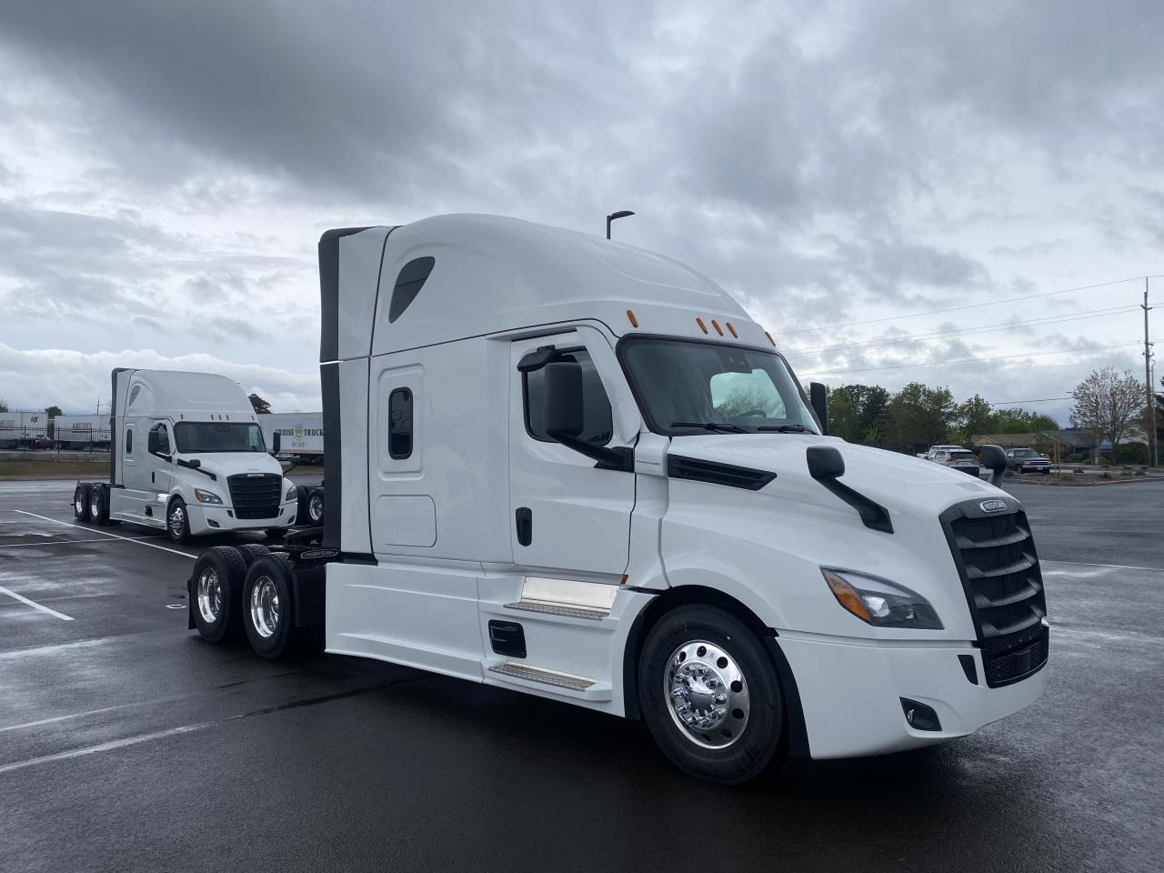 2027 Freightliner Cascadia