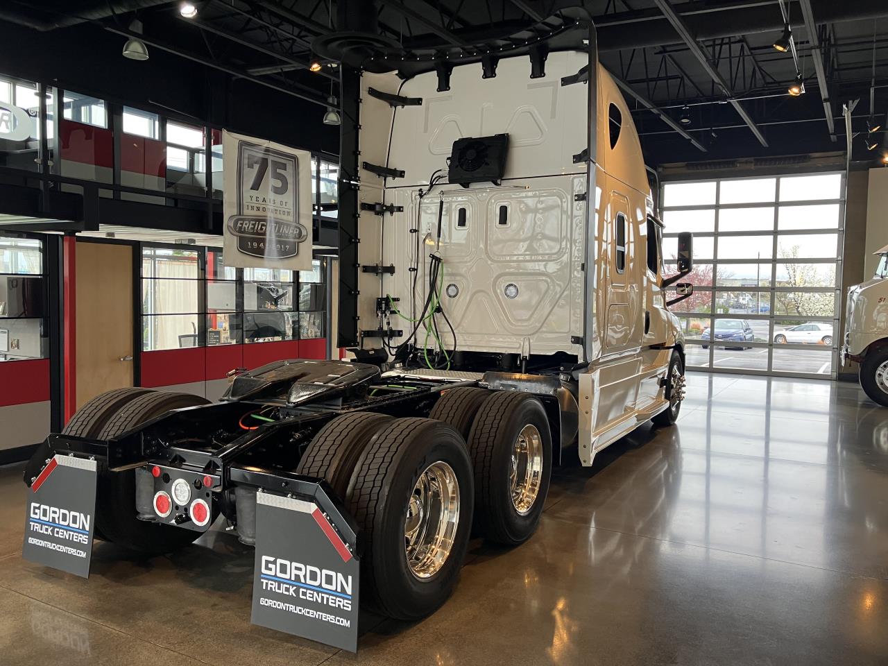 2027 Freightliner in Albany, OR — photo 4