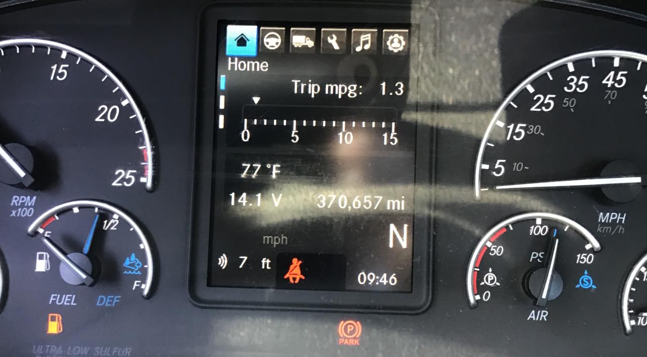 2022 Freightliner Cascadia in Pacific, WA — photo 7
