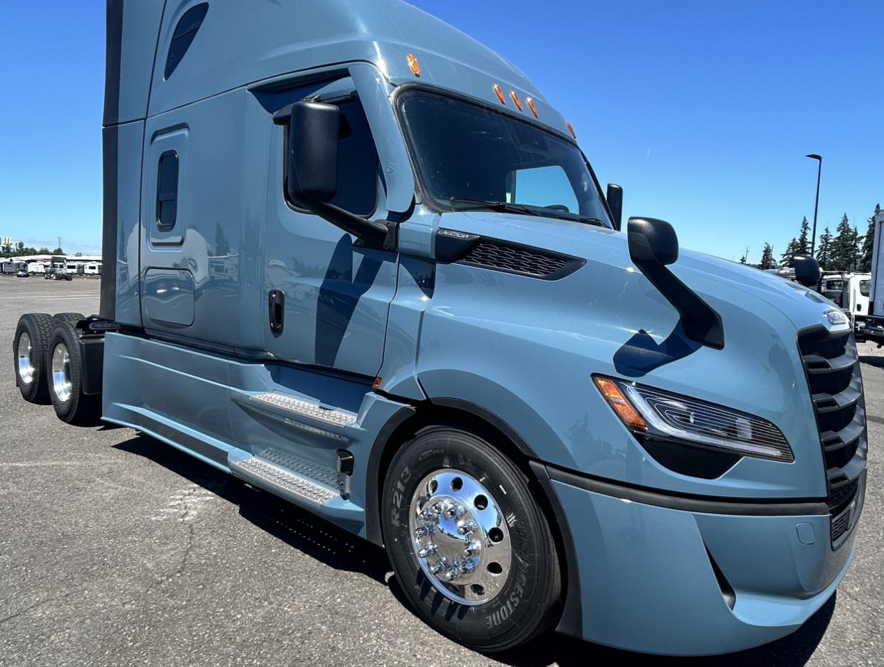 2027 Freightliner Cascadia in Coburg, OR