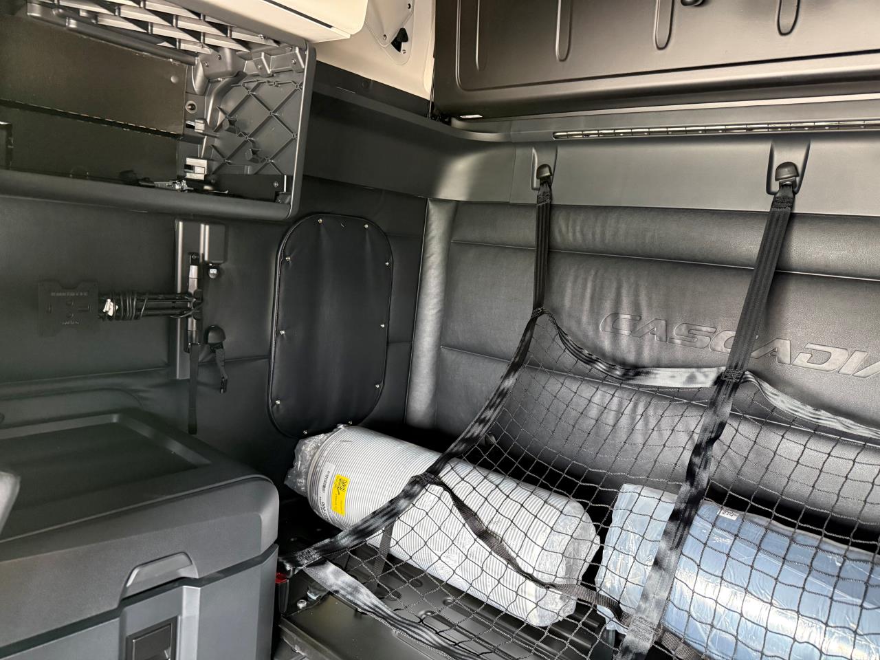 2027 Freightliner Cascadia in Nampa, ID — photo 7