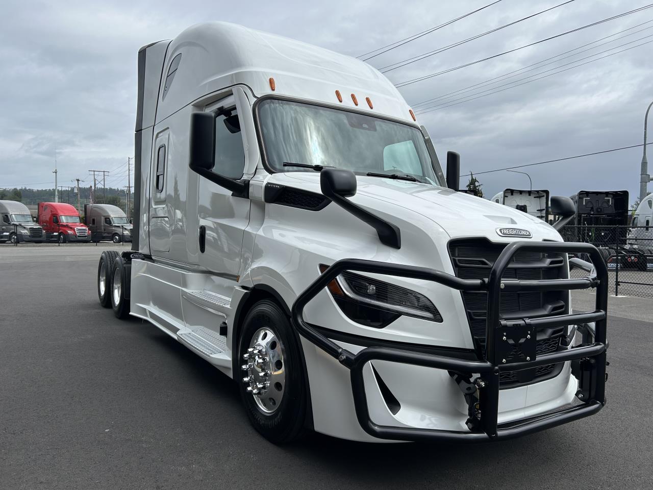 2027 Freightliner Cascadia in Pacific, WA — photo 5