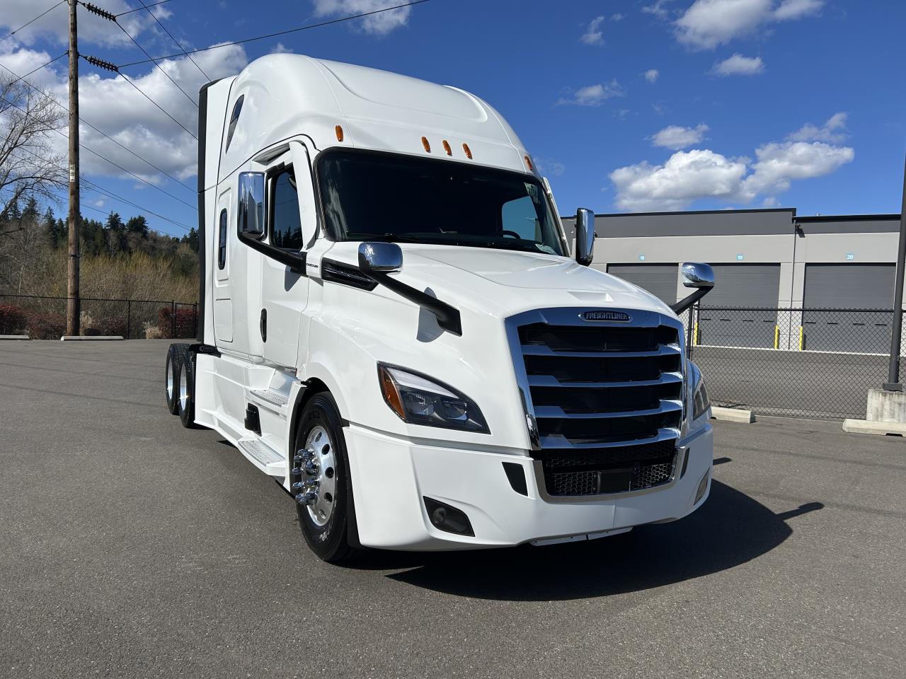 2027 Freightliner Cascadia in Medford, OR