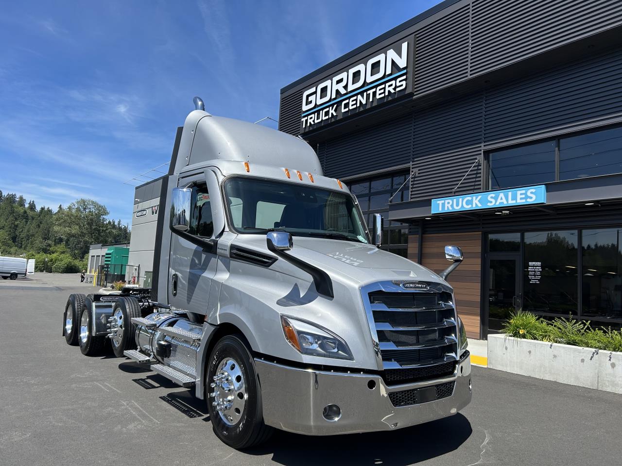 2027 Freightliner Cascadia in Pacific, WA