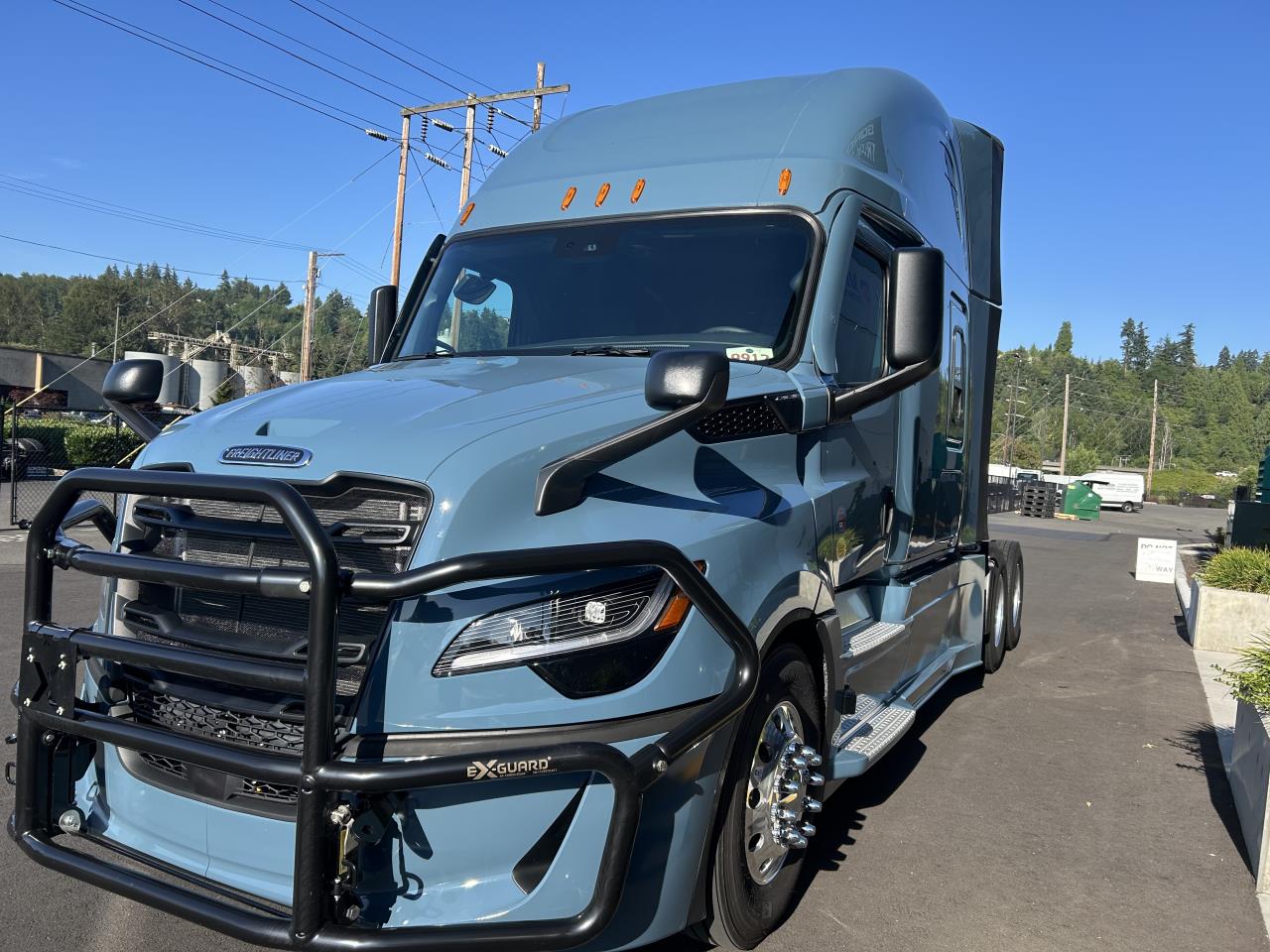 2027 Freightliner Cascadia in Nampa, ID — photo 3