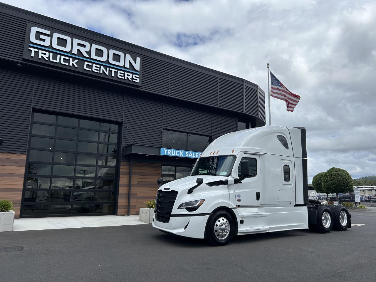 2027 Freightliner Cascadia in Pacific, WA